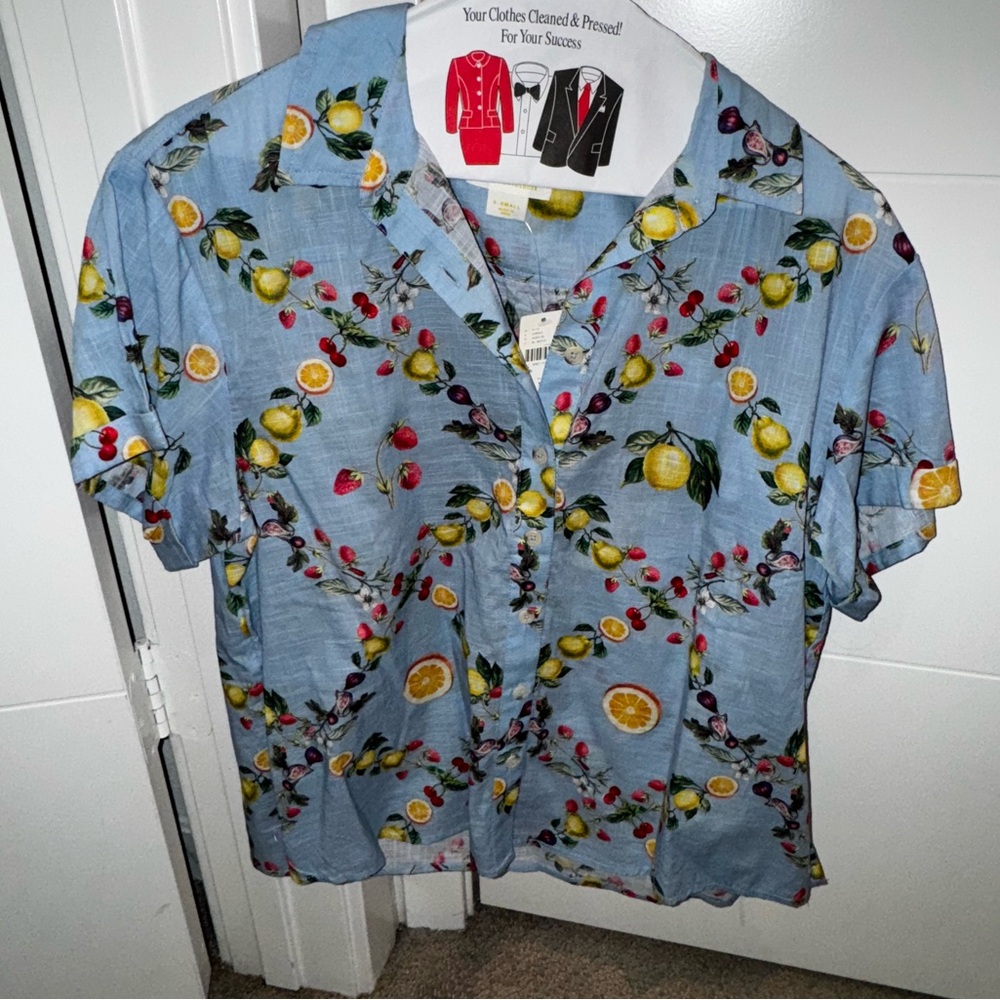 Brand New With Tag Anthropologie Fruit Button Down Blouse